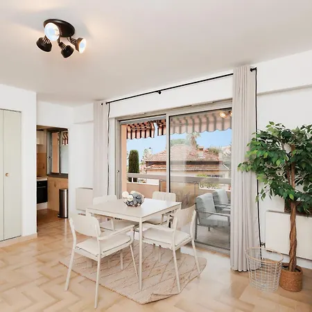 Oceanides 1 Apartment